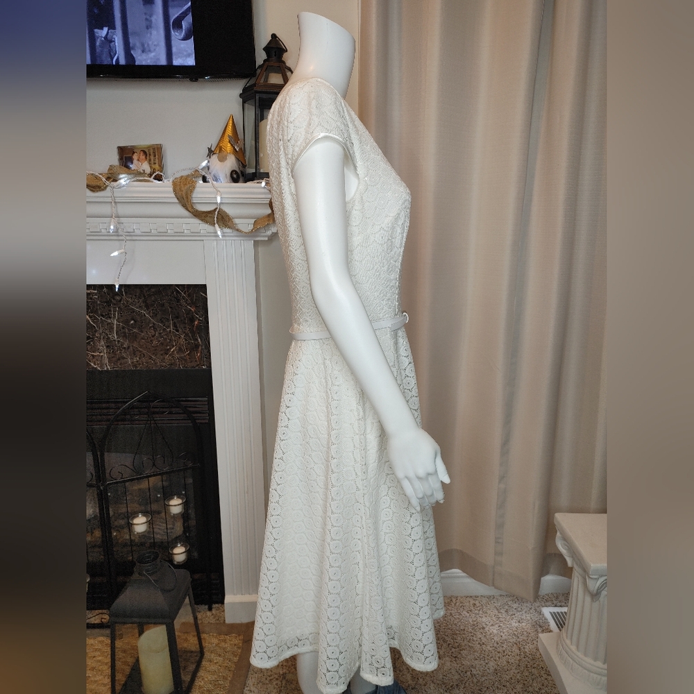 JONES STUDIO Belted Lace Fit & Flare Dress, Ivory 8 - Picture 4 of 9